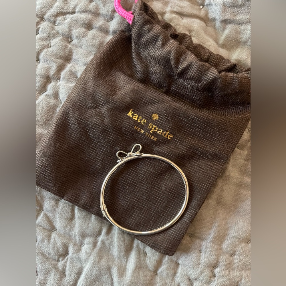 Kate Spade silver bow bracelet dainty w/dust bag